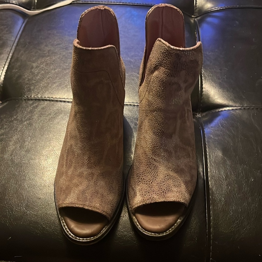 Miss Macie Boots Faith Collection - Girl Hush